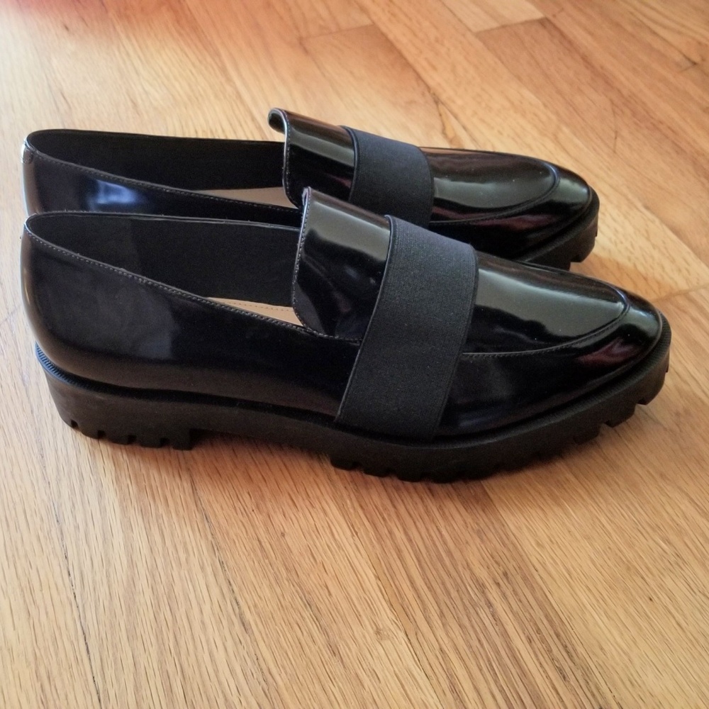 NWOT Via Spiga Platform Leather Loafer